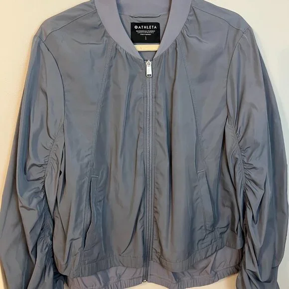 Athleta Women’s Wayfarer Bomber Jacket Coastline Blue size large - Picture 4 of 7